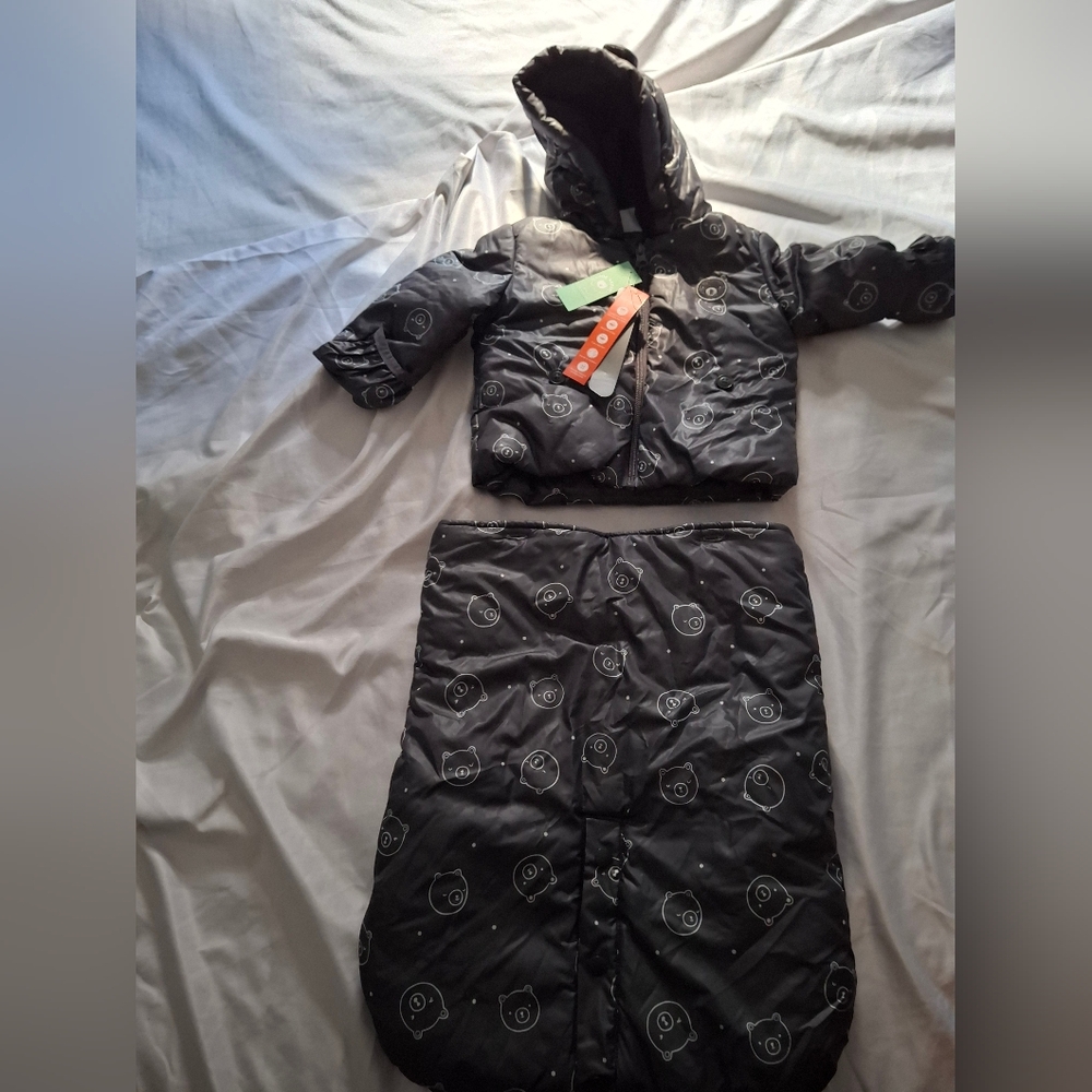 CONVERTIBLE baby snowsuit/bunting bag